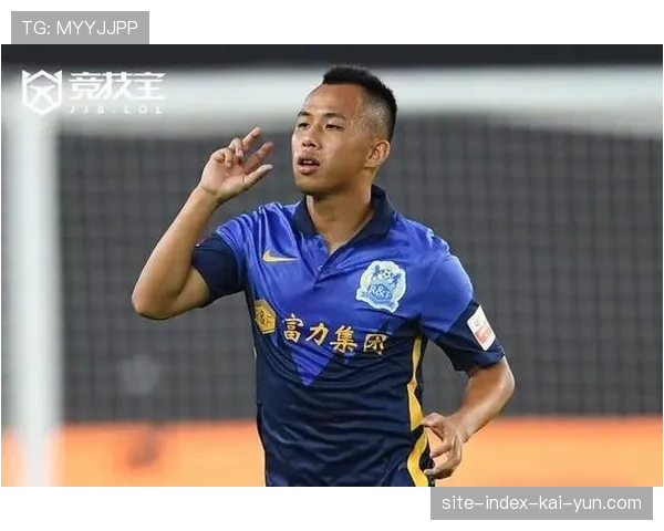 山东泰山对浙江队强强对话，克雷桑个人能力与整体战术融合